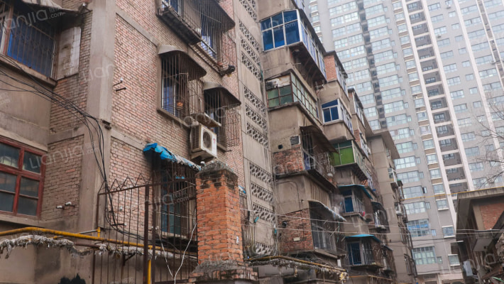 土产进出口家属院外景图