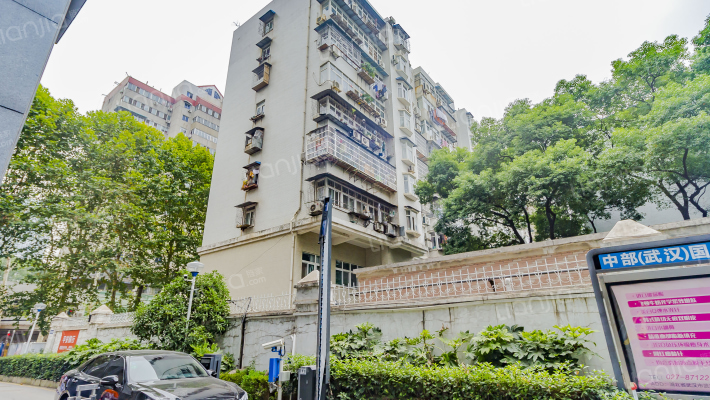 二保教师宿舍外景图