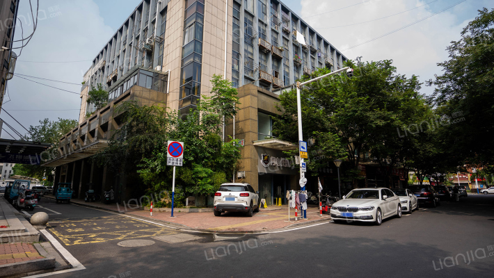 海外海广场外景图