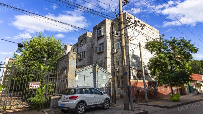 解放道纺织楼外景图