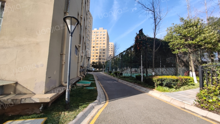 建工新城商业中心外景图