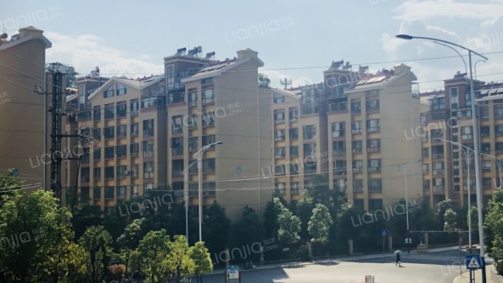 云通嘉园外景图