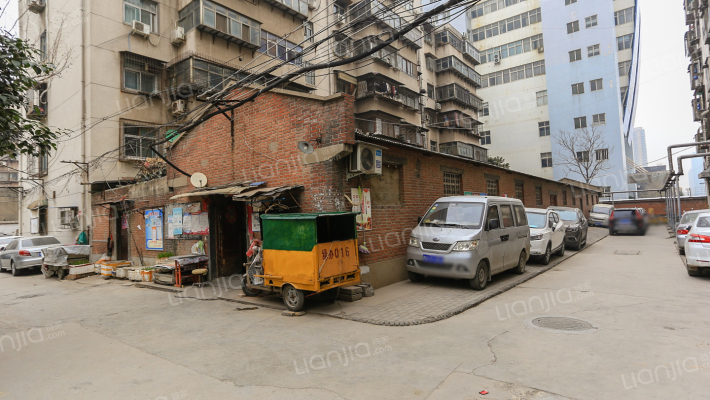 陇海西路172号院外景图