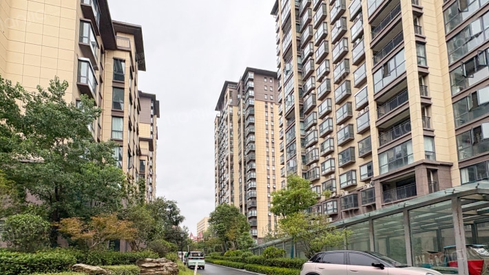 融安滨江府外景图