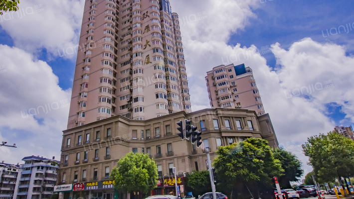 双雁大厦外景图