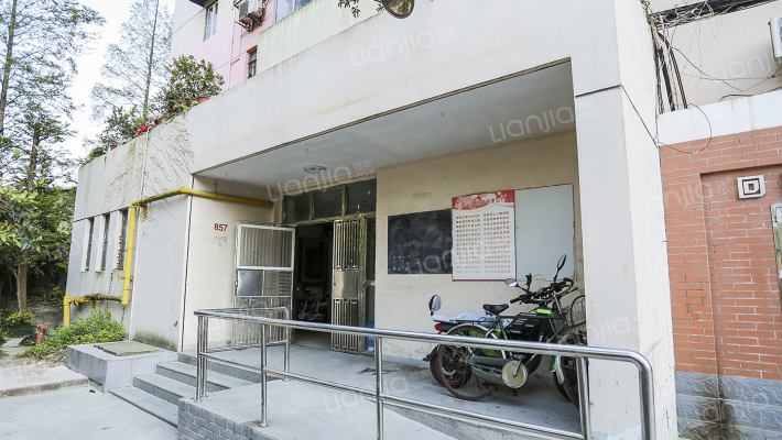 民星住宅小区外景图