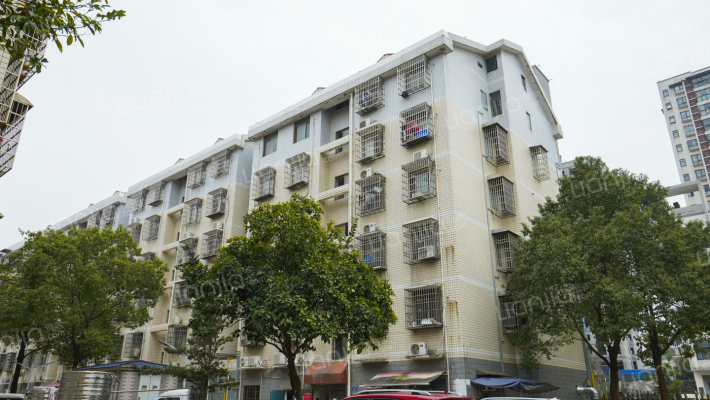 板塘小区外景图