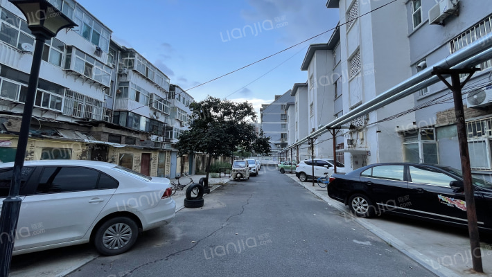 邯运四村家属院外景图