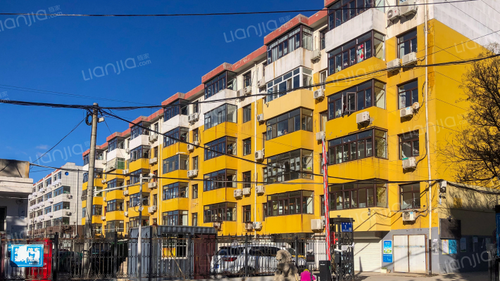 双馨艺苑小区外景图