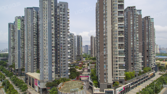 第五大道高发西岸花园一期外景图