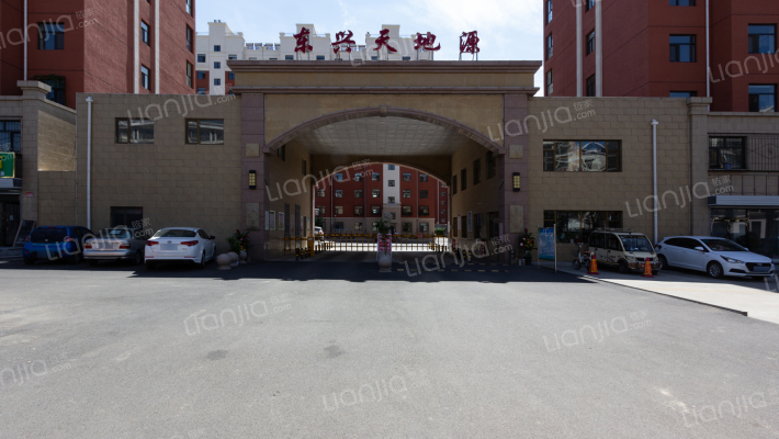 东兴天地源外景图