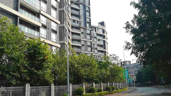 中科中心公寓外景图