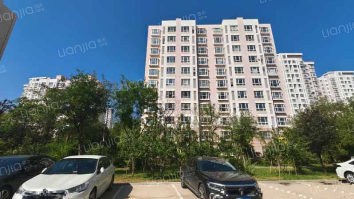 奉献南里外景图