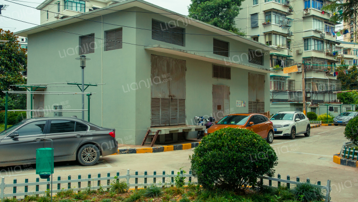 场中路2401弄外景图