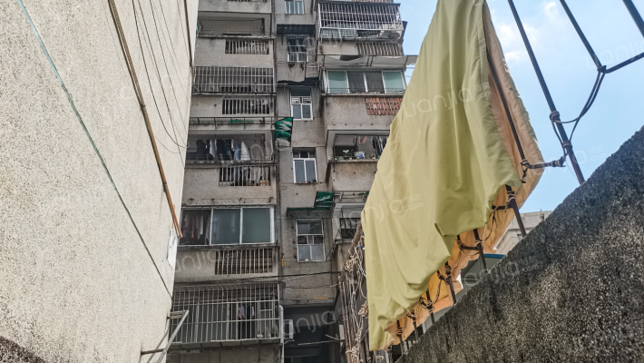 南宁双龙公司宿舍外景图