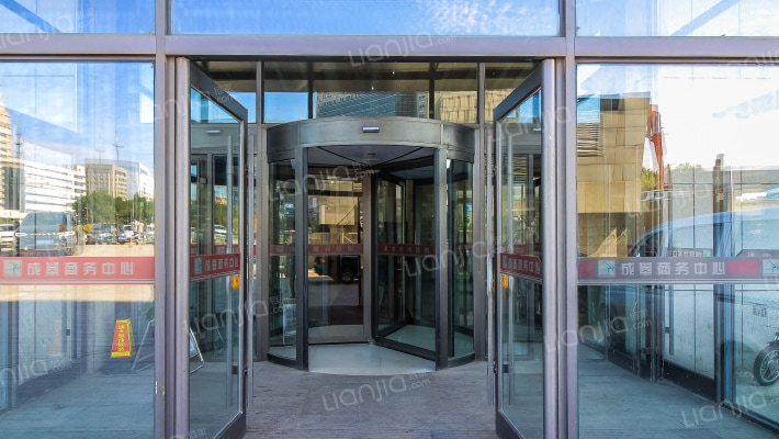 成基铂寓外景图