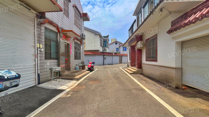 东园新居外景图