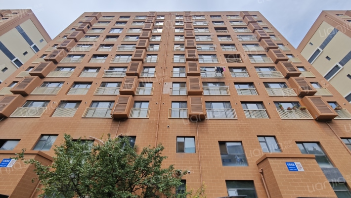 万科西山天街外景图