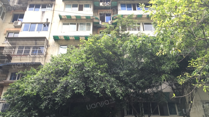 宏城公寓外景图