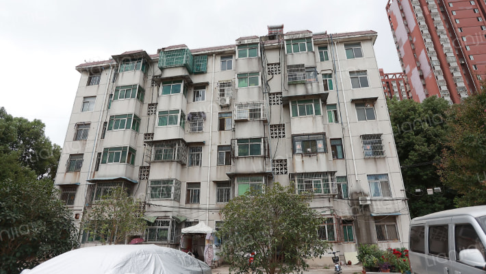 漕冲小学外景图