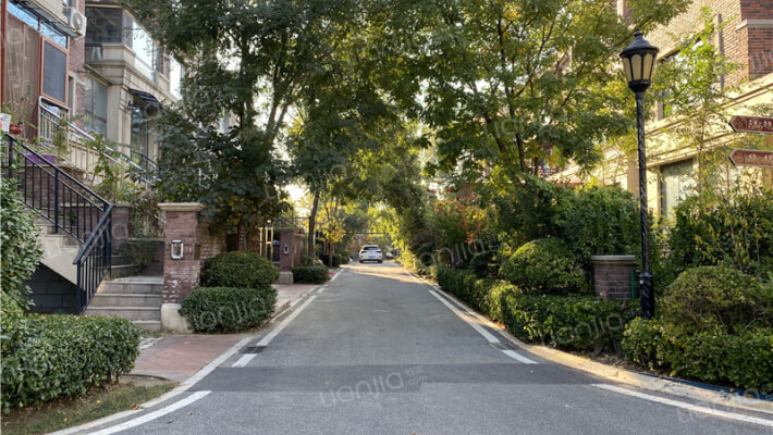 世茂红墅台外景图