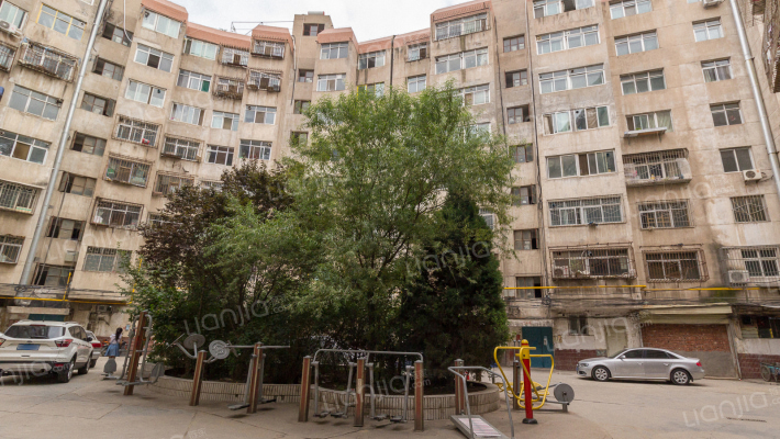 金鹏小区外景图