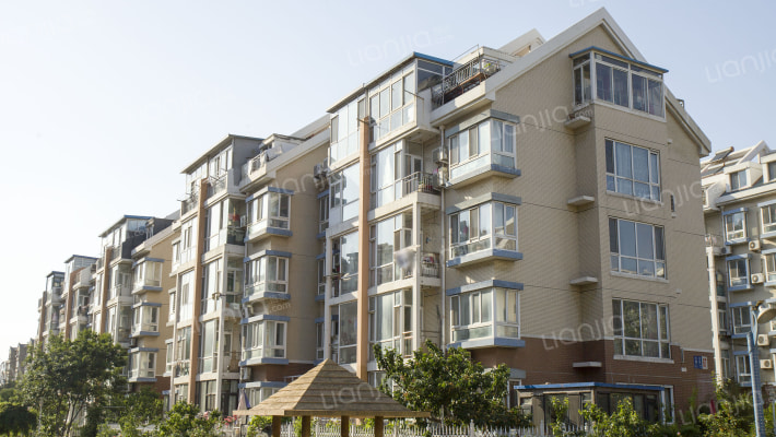 未来星城1期外景图