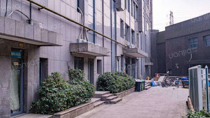 无名大厦外景图