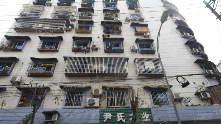 一碗水后街外景图