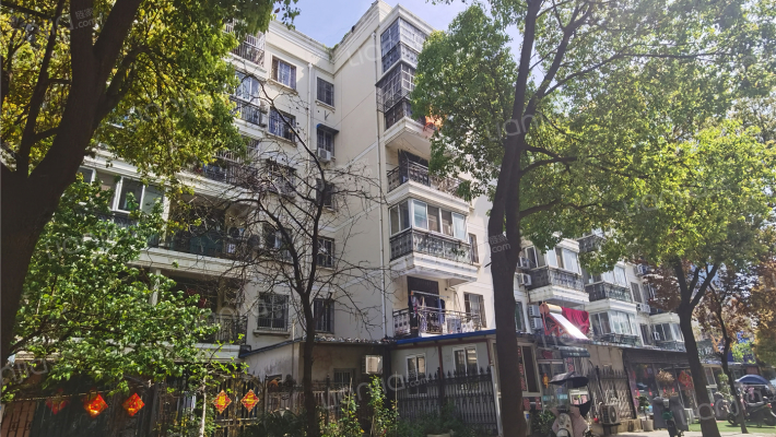 萬和花園外景图