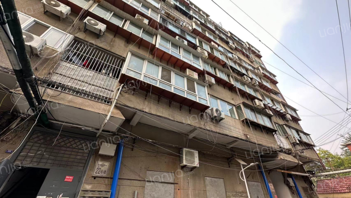 建国小经三路20号外景图