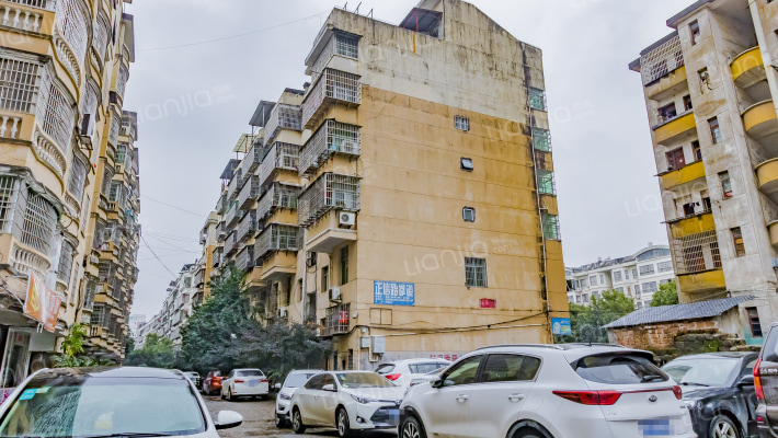 金茂小区外景图