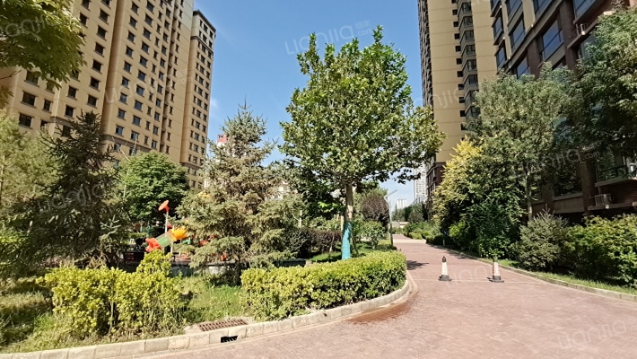 鸿庆苑住宅小区外景图