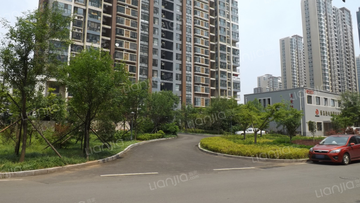 香港东路(麦岛区）外景图