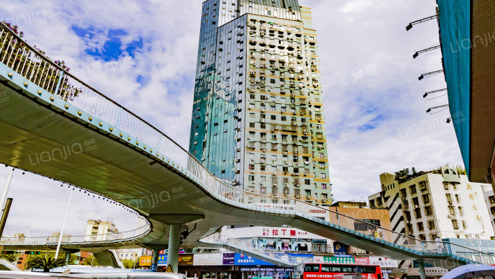 东方大厦外景图