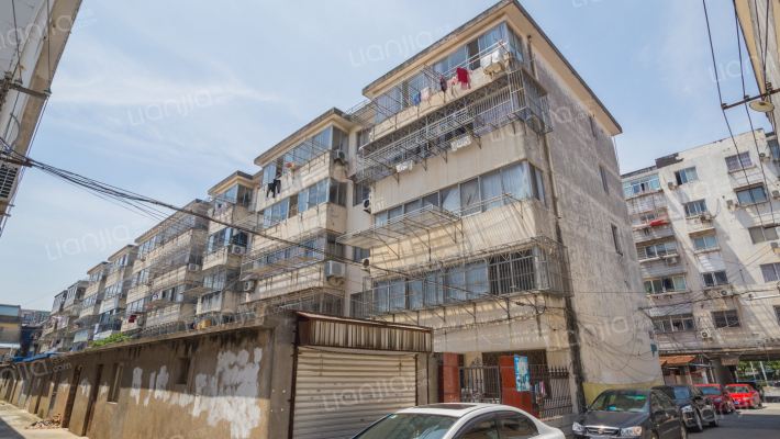 建设新村外景图