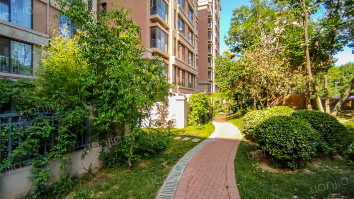 京投万科金域公园外景图