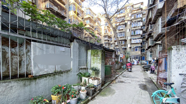 西安供电局孟家巷家属楼外景图