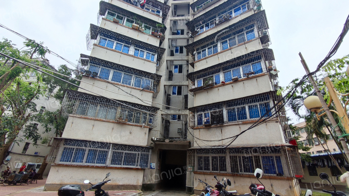 农垦海口中专学校宿舍外景图