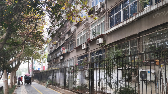 燎原小学家属院外景图