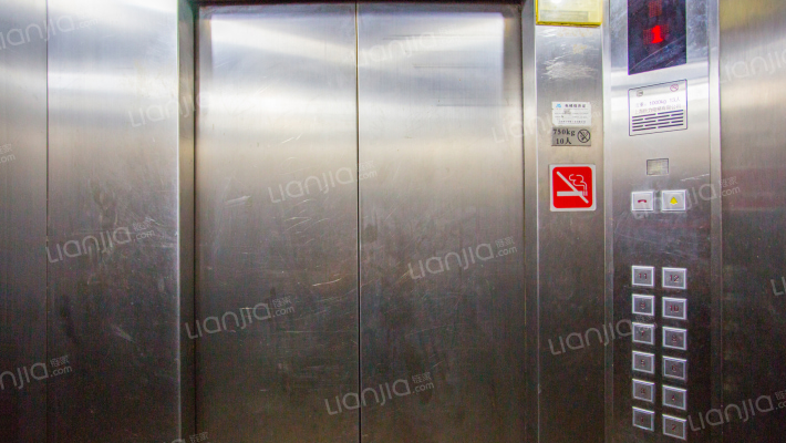 跃进路48弄外景图