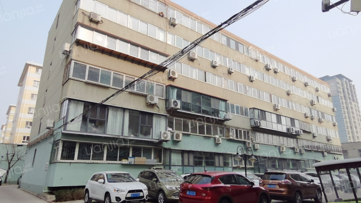 华茂宿舍外景图