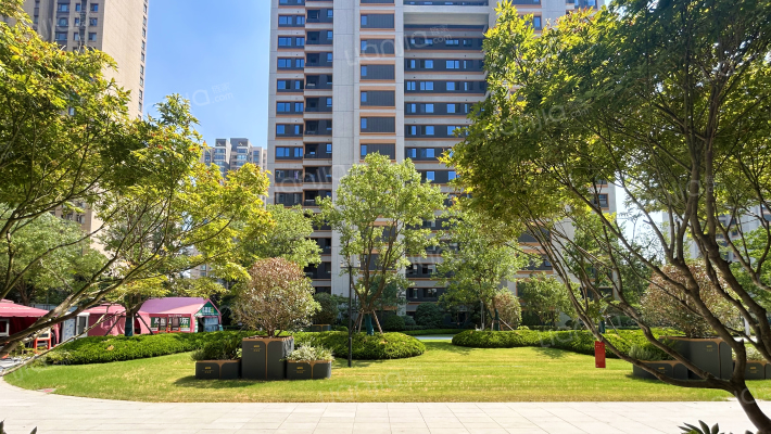 中国铁建西派城天华外景图