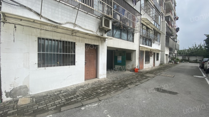 泰安街223号外景图