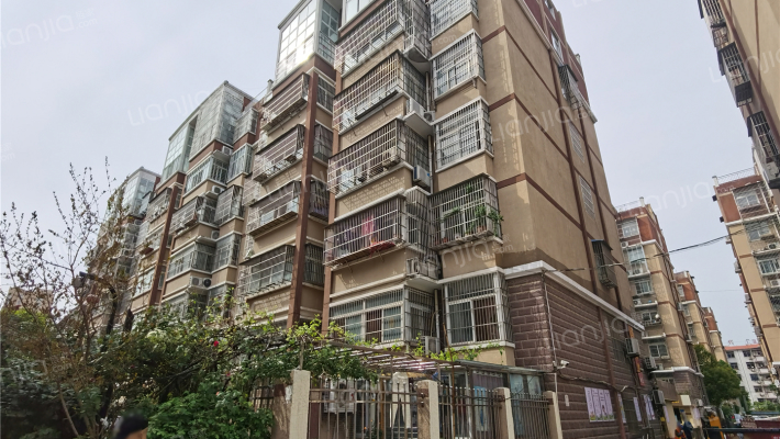 西苑华庭外景图