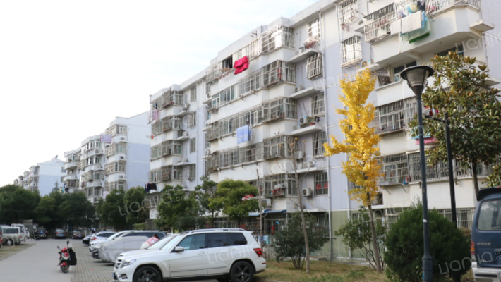 甘泉新村东区外景图