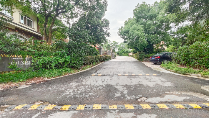 海德别墅外景图