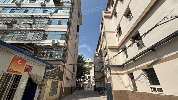 兰州市七里河区市一医院家属院外景图