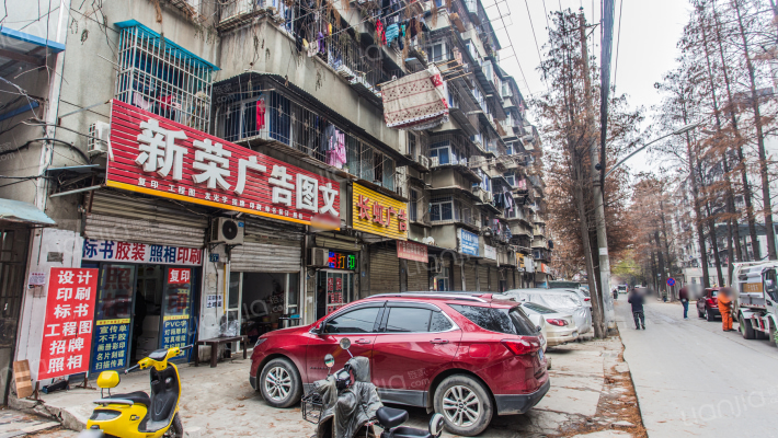 消防宿舍外景图