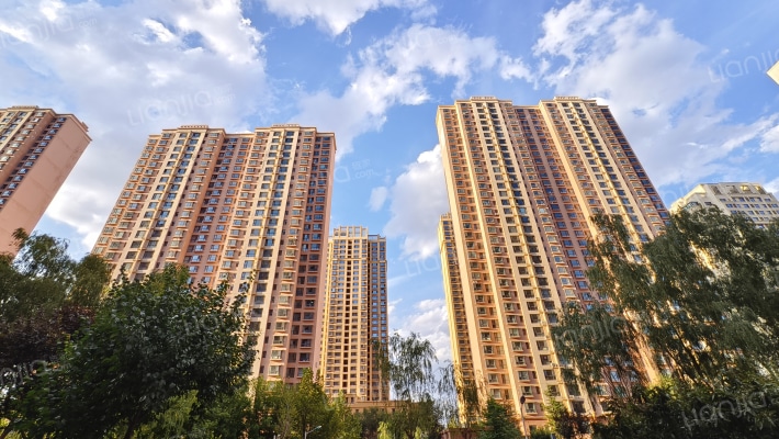 铁建馨苑外景图